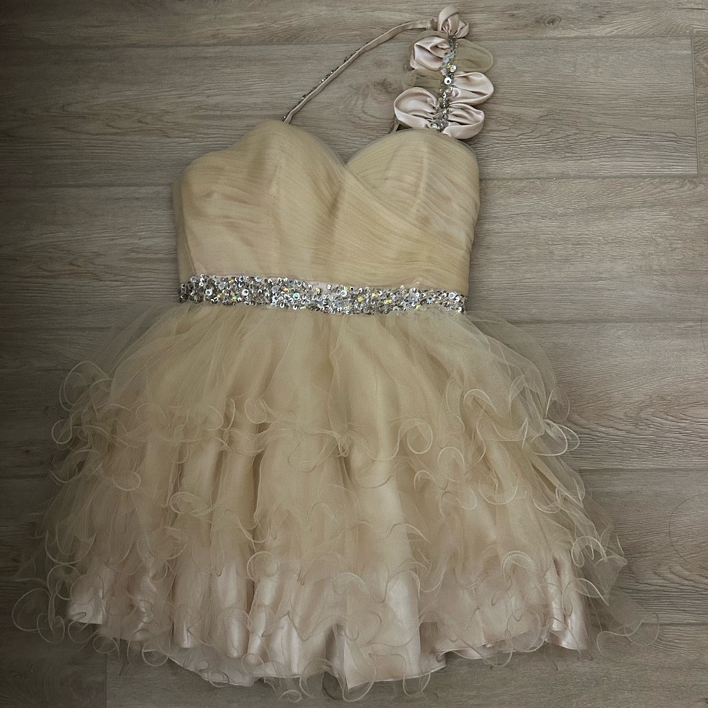 Single strap party dress